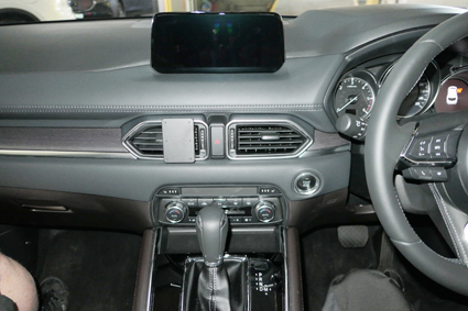 Car Mobile Phone Holders for Safe, Secure Driving